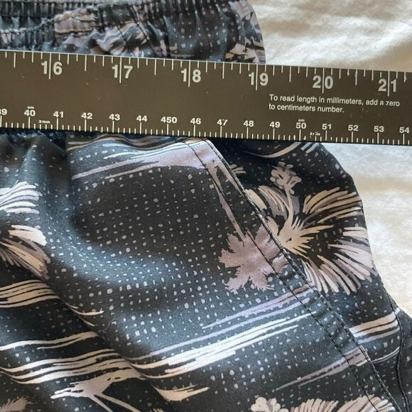 OP Mens Black Silver Gray Palm Trees Swim Trunks Shorts Lined Size XL 40-42 - Picture 8 of 12